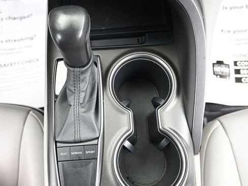 Used 2023 Toyota Camry SE image 23