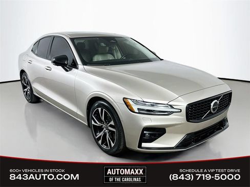 Used 2024 Volvo S60 B5 Plus FWD image 1