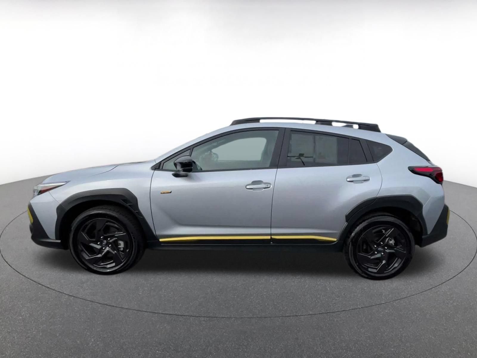 Used 2025 Subaru Crosstrek 2.5i Sport AWD/4WD image 8