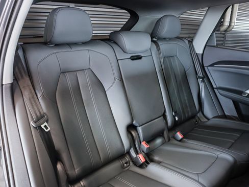 New 2025 Audi Q5 Premium Plus w/ Premium Plus AWD/4WD image 11