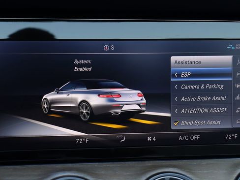 Used 2018 Mercedes-Benz E 400 Cabriolet w/ Premium 2 Package (Q02) image 26