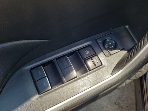Used 2023 Toyota RAV4 XLE Premium FWD image 13