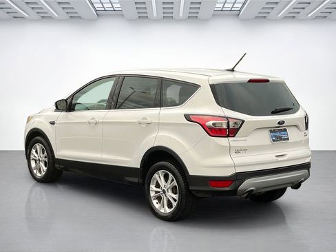 Certified 2017 Ford Escape SE image 5