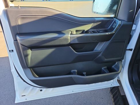 Certified 2021 Ford F150 XLT w/ Equipment Group 302A High image 17