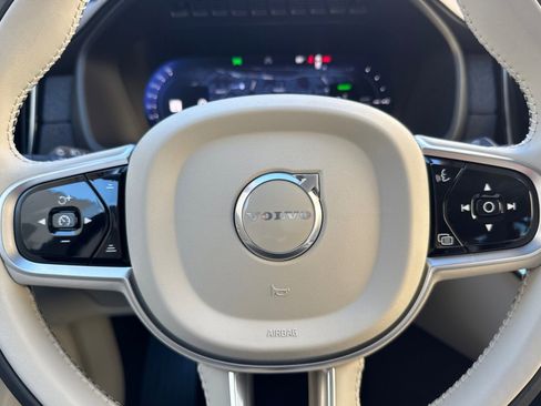 New 2026 Volvo XC90 T8 Ultra image 27