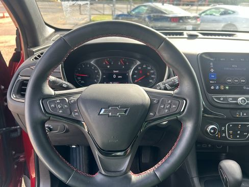 Used 2023 Chevrolet Equinox RS image 24