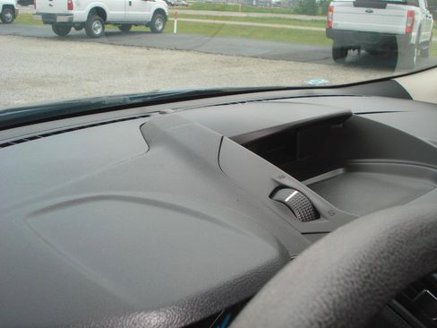Used 2018 Ford Escape S FWD image 30