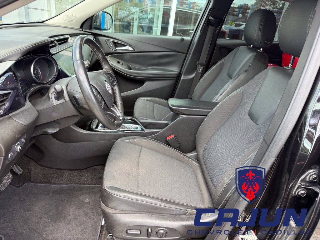 Used 2020 Buick Encore GX Preferred w/ Cold Weather Comfort Package FWD image 8