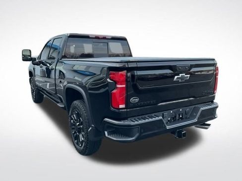 Certified 2025 Chevrolet Silverado 2500 High Country w/ High Country Premium Package image 9