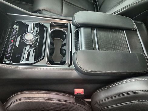 New 2026 Jeep Grand Wagoneer L Summit image 20