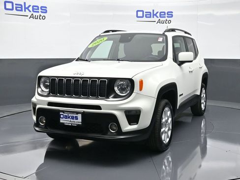 Used 2020 Jeep Renegade Latitude w/ Cold Weather Group image 4