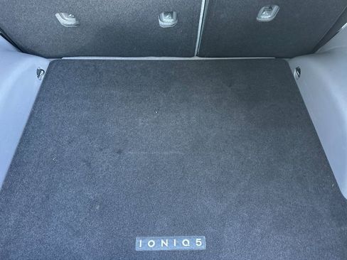 Used 2024 Hyundai Ioniq 5 SEL image 17