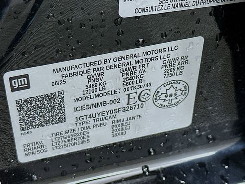 Used 2025 GMC Sierra 3500 Denali Ultimate AWD/4WD image 35