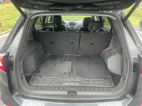 Used 2020 Chevrolet Equinox Premier FWD image 8