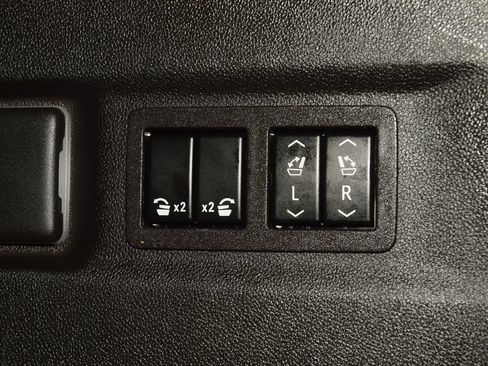Used 2023 GMC Yukon XL Denali w/ LPO, Floor Liner Package AWD/4WD image 27