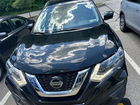 Used 2019 Nissan Rogue SV w/ Premium Package AWD/4WD image 20