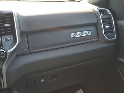 Used 2025 RAM 1500 Big Horn AWD/4WD image 34