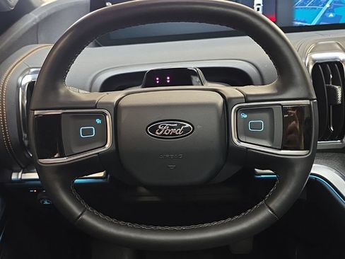 Used 2026 Ford Expedition Tremor AWD/4WD image 23