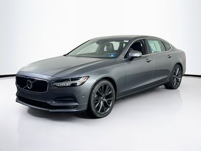 Used 2018 Volvo S90 T5 Momentum w/ Convenience Package
