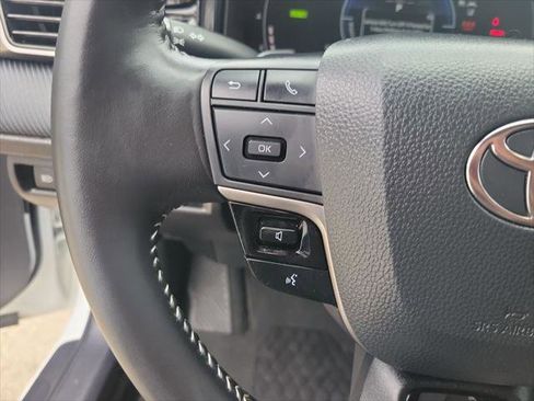 Certified 2025 Toyota Camry SE w/ Multimedia Upgrade Package image 23