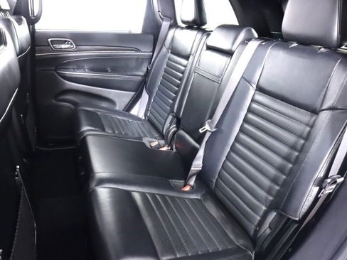 Used 2019 Jeep Grand Cherokee Limited X image 36