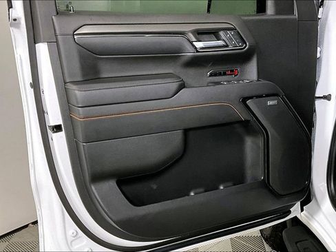 Used 2022 GMC Sierra 1500 AT4 w/ AT4 Premium Package image 23
