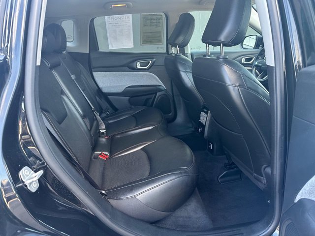 Used 2022 Jeep Compass Latitude AWD/4WD image 11