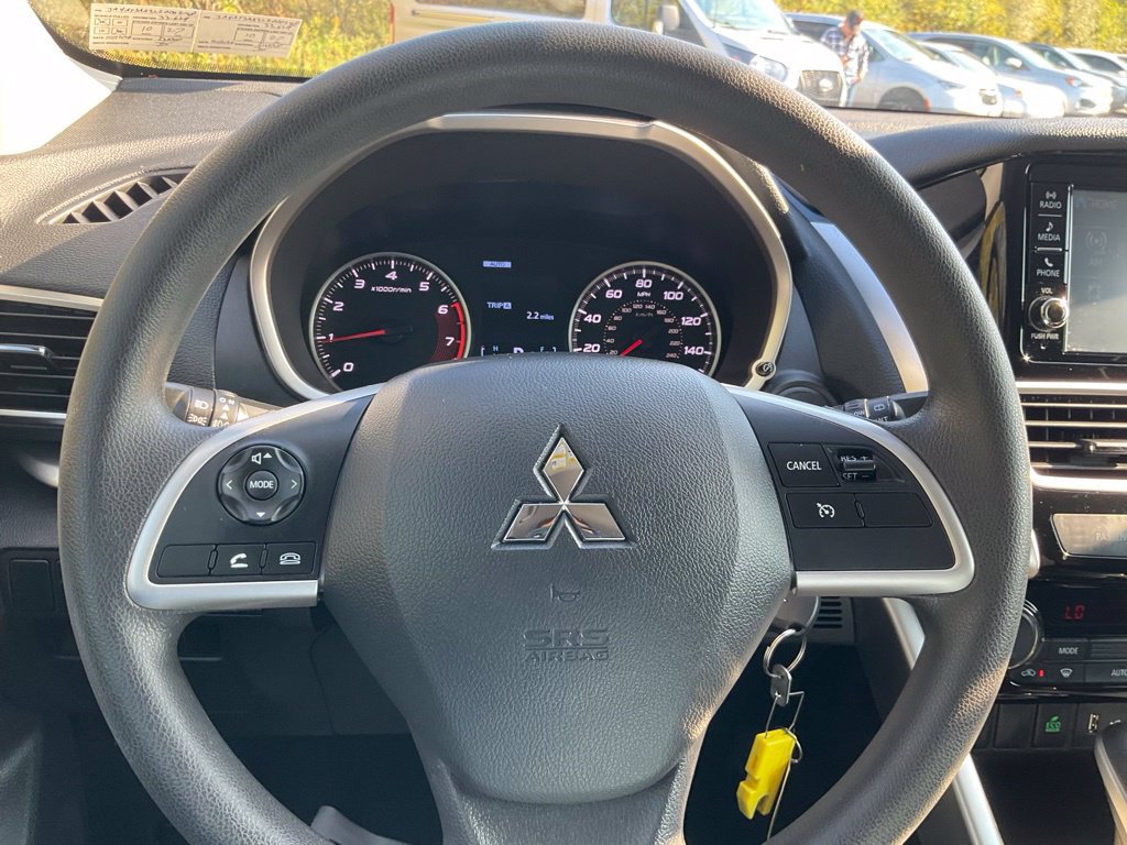 Used 2020 Mitsubishi Eclipse Cross ES AWD/4WD image 11