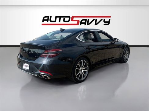 Used 2023 Genesis G70 2.0T image 7