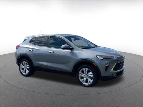 Used 2025 Buick Encore GX Preferred image 2