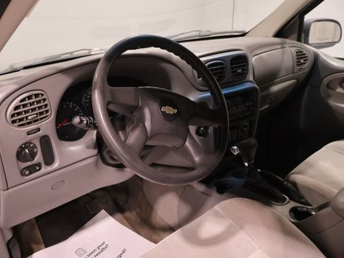 Used 2008 Chevrolet TrailBlazer 4WD image 16
