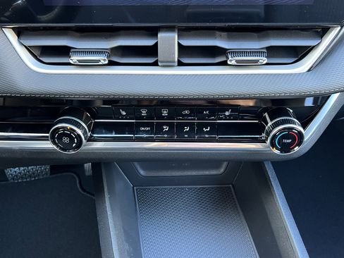 New 2026 Chevrolet Equinox LT w/ Safety and Technology Package image 29