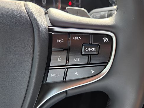 Certified 2024 Lexus ES 350 w/ Premium Package FWD image 14