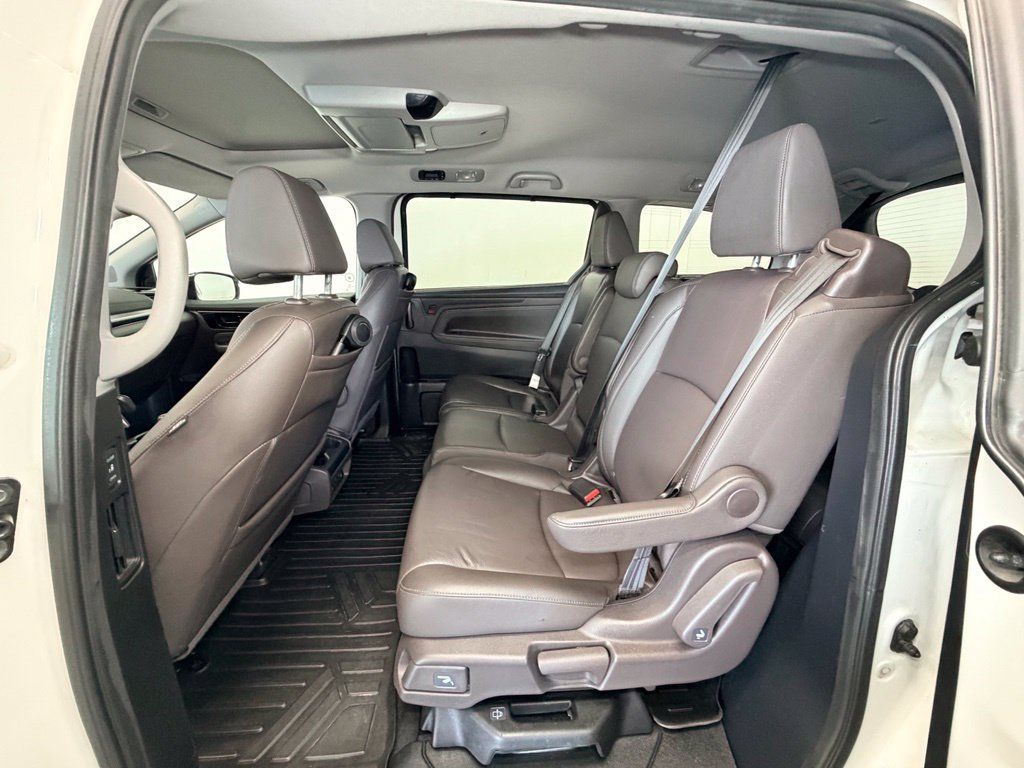 Used 2019 Honda Odyssey Touring image 4