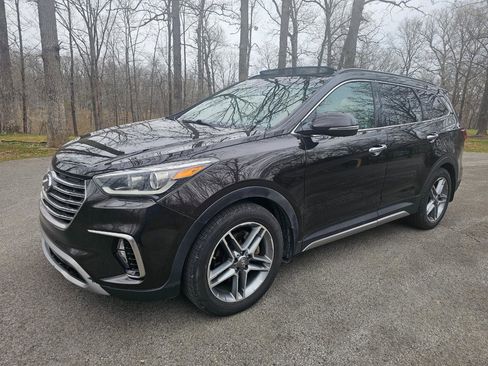 Used 2019 Hyundai Santa Fe XL image 4
