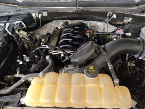 Used 2018 Ford F150 XL w/ Equipment Group 101A Mid RWD image 30