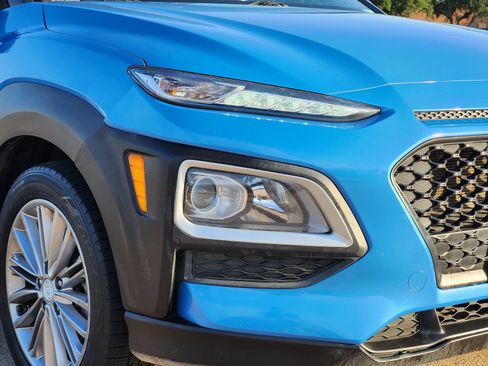 Used 2018 Hyundai Kona SEL AWD/4WD image 7