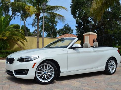 Used 2016 BMW 228i Convertible image 18