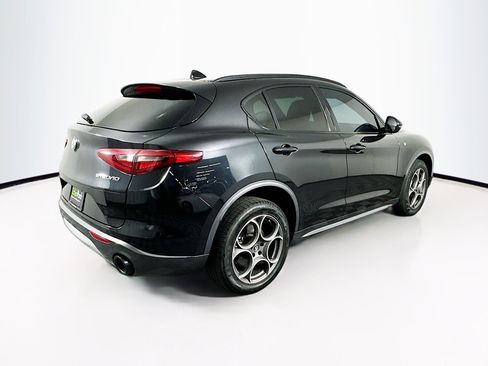 Used 2022 Alfa Romeo Stelvio Ti w/ Active Assist Plus Package image 9