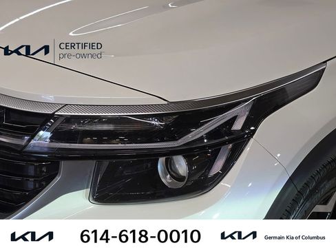 Certified 2024 Kia Seltos EX FWD image 15