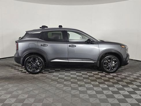 New 2026 Nissan Kicks SR w/ SR Premium Package image 2