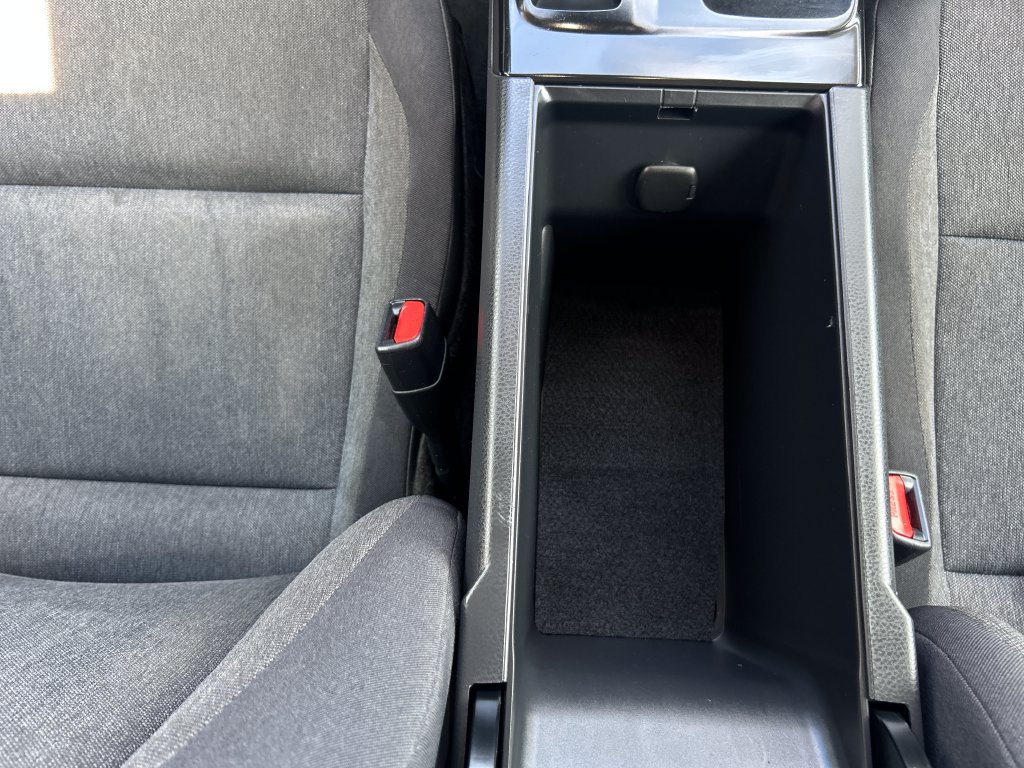 Certified 2025 Toyota Camry LE FWD image 27