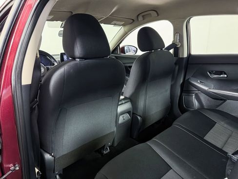 Certified 2020 Nissan Sentra SV FWD image 37