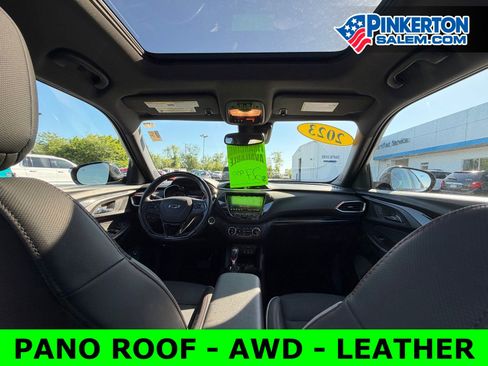 Used 2023 Chevrolet TrailBlazer RS w/ Sun and Liftgate Package AWD/4WD image 5