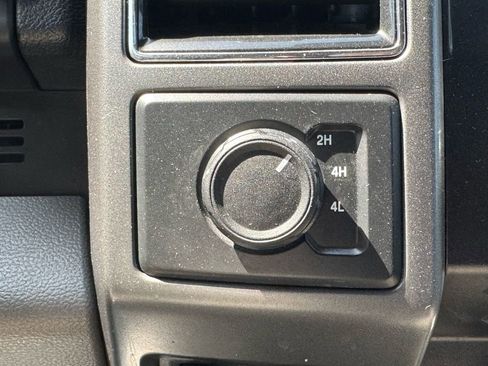 Used 2019 Ford F250 XLT image 34