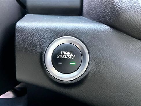 Used 2024 GMC Terrain AT4 w/ Tech Package AWD/4WD image 35