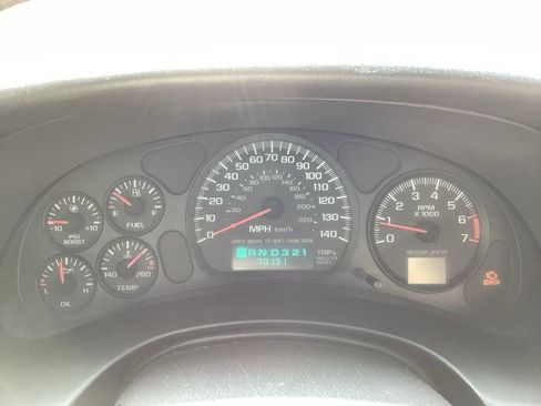 Used 2004 Chevrolet Monte Carlo SS w/ Preferred Equipment Group FWD image 17