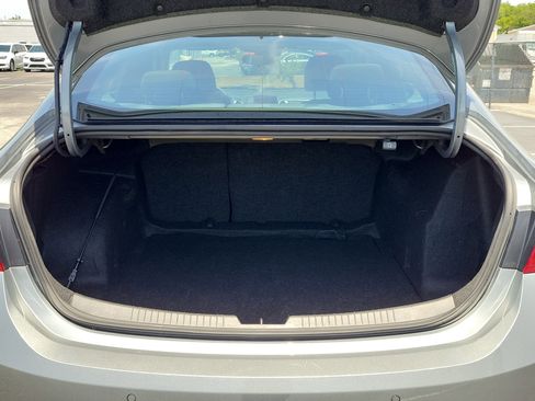 Used 2025 Chevrolet Malibu LT FWD image 10