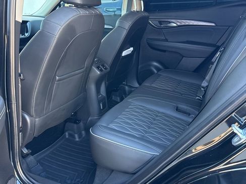 Used 2023 Buick Envision Avenir image 6