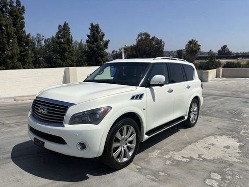 Used 2014 INFINITI QX80 2WD w/ Theater Package image 5